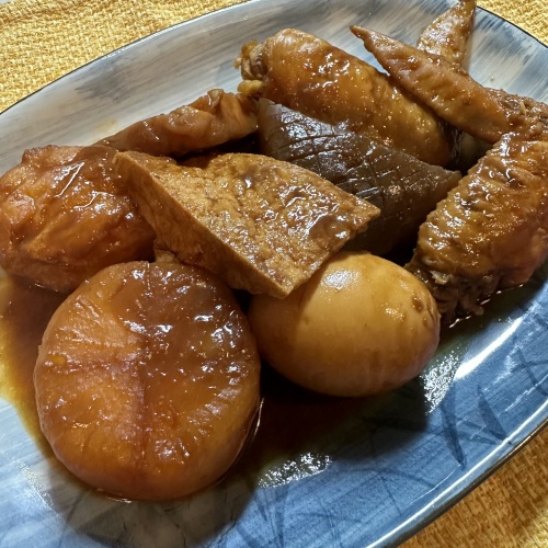 手羽先の味噌おでん（4人分）