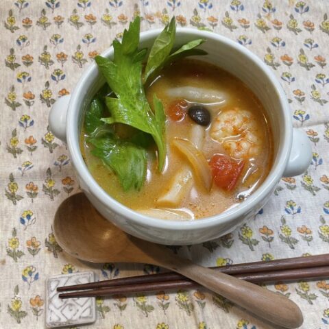 トムヤムクン（４人分）